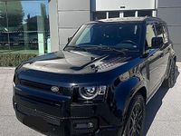 Usata Land Rover Defender SE Dynamic 249 CV (183 kW) 2023 Nero SUV