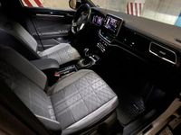 Usata VW T-Roc R-line 116 CV (85 kW) 2024 Bianco SUV