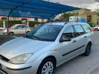 Usata Ford Focus 100 CV (73 kW) 2002 Grigio Station wagon