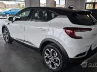 Usata Renault Captur Intens 101 CV (74 kW) 2021 Bianco SUV