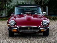 Usata Jaguar E-Type 272 CV (200 kW) 1974 Regency red Cabrio