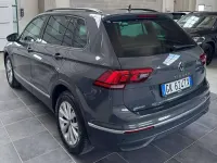Usata VW Tiguan Life 150 CV (110 kW) 2022 Grigio SUV