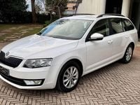 Usata Skoda Octavia Executive 150 CV (110 kW) 2016 Bianco Station wagon