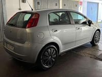 Usata Fiat Grande Punto Dynamic 77 CV (56 kW) 2006 Grigio Utilitaria
