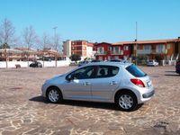 usata Peugeot 207 Neopatentati 1.4 Hdi 2012