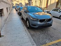 Usata Volvo XC40 150 CV (110 kW) 2021 Grigio SUV