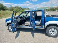 Usata Nissan Navara 133 CV (97 kW) 2003 Bluazzurro Pick-up