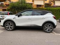 Usata Renault Captur Intens 101 CV (74 kW) 2020 Bianco SUV