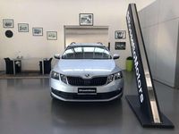 Usata Skoda Octavia Executive 116 CV (85 kW) 2019 Argento Station wagon