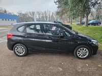 Usata BMW 216 Active Tourer Advantage 116 CV (85 kW) 2017 Nero Monovolume