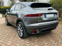 Usata Jaguar E-Pace R-Dynamic 250 CV (183 kW) 2018 Grigio SUV