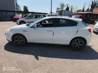 Usata Alfa Romeo Giulietta Progression 105 CV (77 kW) 2014 Bianco Utilitaria