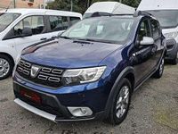 Usata Dacia Sandero Stepway 90 CV (66 kW) 2018 Blu/azzurro Berlina