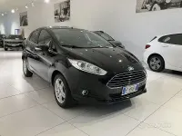 Usata Ford Fiesta Titanium 80 CV (58 kW) 2013 Nero Berlina