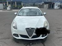 Usata Alfa Romeo Giulietta Distinctive 170 CV (125 kW) 2010 Bianco Utilitaria