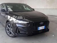 Usata Ford Focus ST-Line 125 CV (91 kW) 2024 Nero Berlina