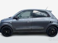 Usata Renault Twingo Urban Night 60 kW (82 CV) 2023 Grigio scuro Utilitaria