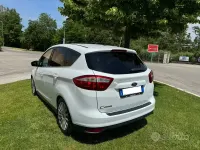 Usata Ford C-MAX Titanium 115 CV (84 kW) 2015 Bianco Monovolume