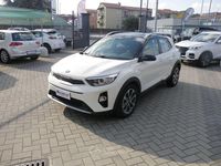 Usata Kia Stonic Style 101 CV (74 kW) 2019 Bianco SUV