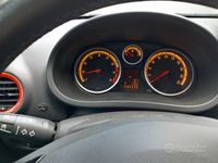 Usata Opel Corsa 85 CV (62 kW) 2011 Nero Utilitaria