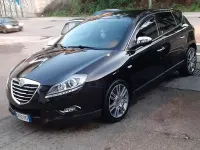 Usata Lancia Delta 120 CV (88 kW) 2012 Nero Utilitaria