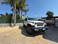 Usata Jeep Wrangler Unlimited Sahara 271 CV (199 kW) 2022 Bianco SUV