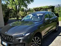 Usata Maserati Levante 275 CV (202 kW) 2016 Nero SUV