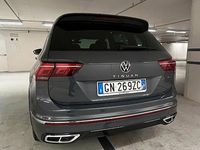 Usata VW Tiguan R-line 200 CV (147 kW) 2023 Grigio SUV