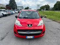 Usata Peugeot 107 68 CV (50 kW) 2009 Rosso Utilitaria
