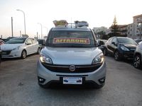 Usata Fiat Doblò Lounge 119 CV (87 kW) 2021 Grigio Monovolume