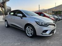Usata Renault Clio IV Business 75 CV (55 kW) 2018 Argento Berlina