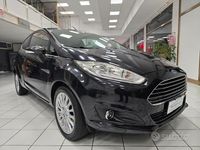 Usata Ford Fiesta Titanium 75 CV (55 kW) 2013 Nero Berlina