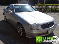 Usata Mercedes SLK200 163 CV (119 kW) 2003 Argento Cabrio