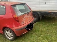 Occasion Fiat Punto 80 ch (58 kW) 2003 Rouge Citadine