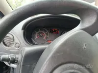 Usata Renault Clio 58 CV (42 kW) 2006 Nero Utilitaria