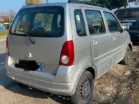 Usata Opel Agila Club 75 CV (55 kW) 2004 Argento Monovolume