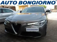 Usata Alfa Romeo Giulia Super 150 CV (110 kW) 2018 Marrone Berlina