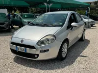 Usata Fiat Grande Punto 77 CV (56 kW) 2010 Grigio Utilitaria