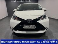 Usata Toyota Aygo X-clusiv 69 CV (50 kW) 2016 Bianco Utilitaria
