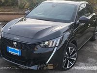 usata Peugeot e-208 gt 100kw elettrica tetto panoramico