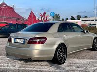 Usata Mercedes E350 Elegance 231 CV (169 kW) 2010 Giallo Berlina