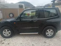 Usata Mitsubishi Pajero 160 CV (117 kW) 2002 Nero SUV