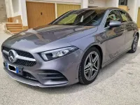 Usata Mercedes A180 Premium 116 CV (85 kW) 2019 Grigio Berlina