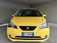 Usata Seat Mii Style 60 CV (44 kW) 2013 Giallo Utilitaria