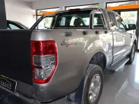 Usata Ford Ranger XLT 160 CV (117 kW) 2017 Bronzo Pick-up