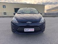 Usata Ford Fiesta Titanium 92 CV (67 kW) 2010 Blu Berlina