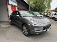 Usata Porsche Cayenne 245 CV (180 kW) 2013 Grigio SUV