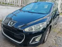 Usata Peugeot 308 Active 92 CV (67 kW) 2012 Nero Berlina