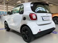 Usata Smart ForFour Superpassion 71 CV (52 kW) 2019 Bianco metallizzato Utilitaria