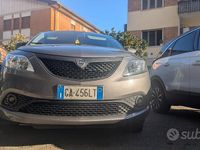 Usata Lancia Ypsilon 69 CV (50 kW) 2020 Grigio Utilitaria
